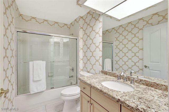 6200 Reserve CIR 404, Naples, FL 34119