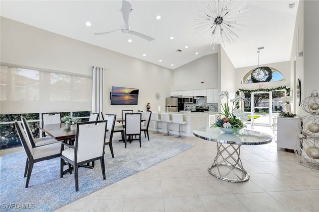 6200 Reserve CIR 404, Naples, FL 34119