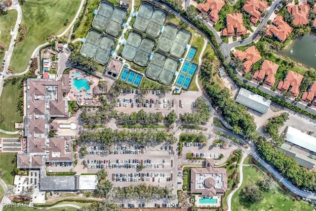 6200 Reserve CIR 404, Naples, FL 34119