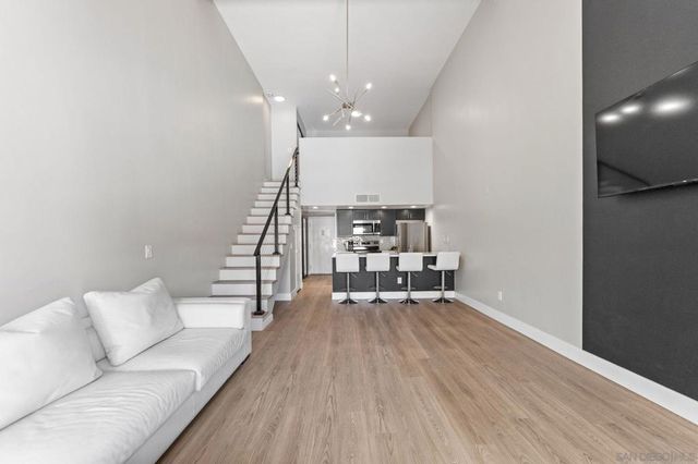 6191 Rancho Mission Rd 306, San Diego, CA 92108