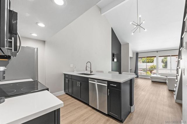 6191 Rancho Mission Rd 306, San Diego, CA 92108