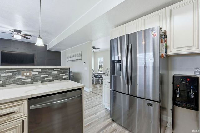 12104 Tapered Bank Run, Fort Wayne, IN 46818