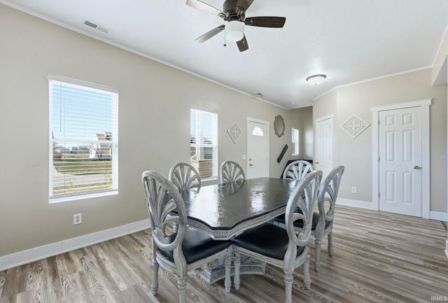 12104 Tapered Bank Run, Fort Wayne, IN 46818