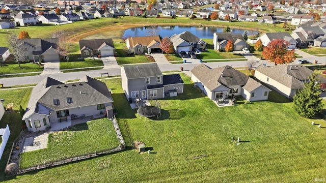 12104 Tapered Bank Run, Fort Wayne, IN 46818