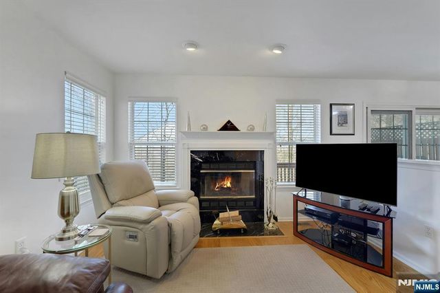 211 Warbler Drive, Wayne, NJ 07470