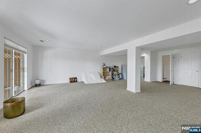 211 Warbler Drive, Wayne, NJ 07470