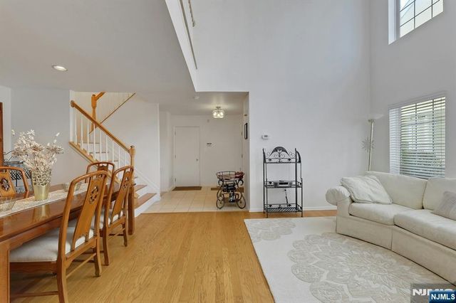 211 Warbler Drive, Wayne, NJ 07470