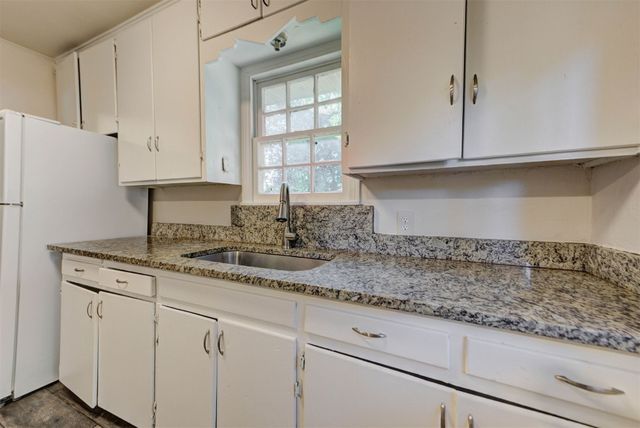 1400 Sheffield Road, Oklahoma City, OK 73120