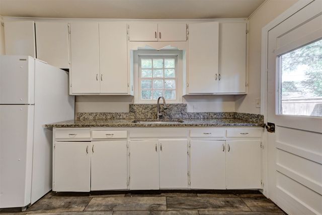 1400 Sheffield Road, Oklahoma City, OK 73120