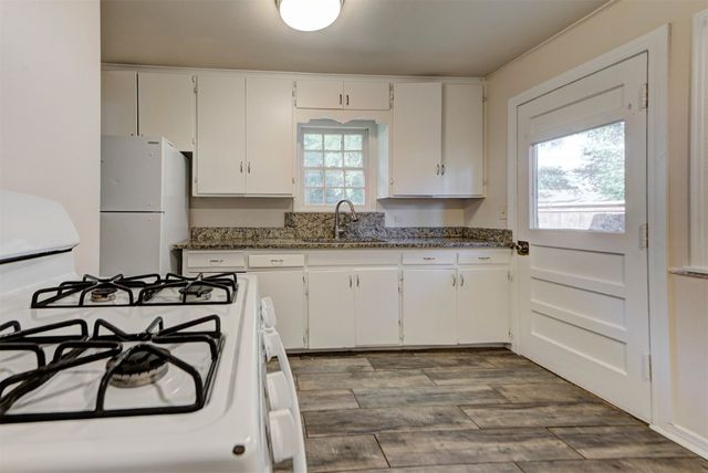 1400 Sheffield Road, Oklahoma City, OK 73120
