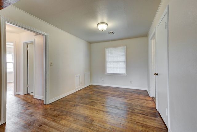 1400 Sheffield Road, Oklahoma City, OK 73120