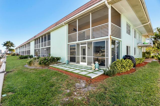 117 Lehane Terrace 101, North Palm Beach, FL 33408