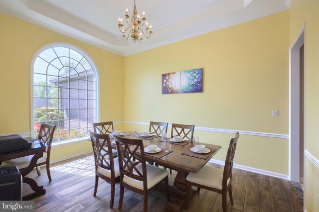 2246 SPANGLER CIR, York, PA 17406