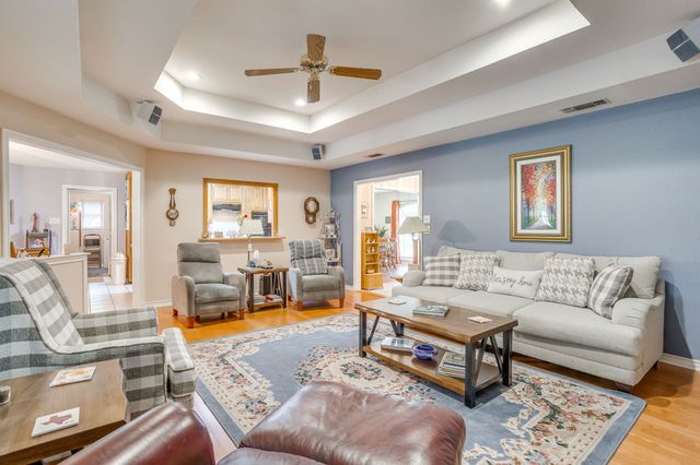 6100 Autumn Breeze Circle, Fort Worth, TX 76140