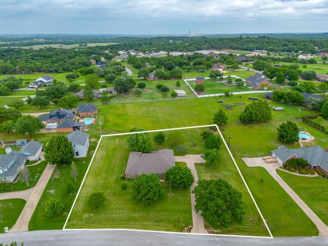 6100 Autumn Breeze Circle, Fort Worth, TX 76140