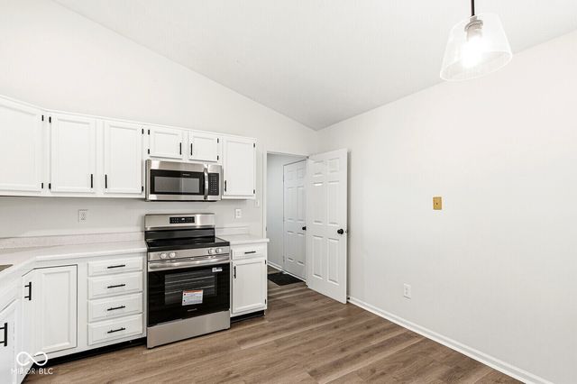 11904 Holz Drive, Indianapolis, IN 46229