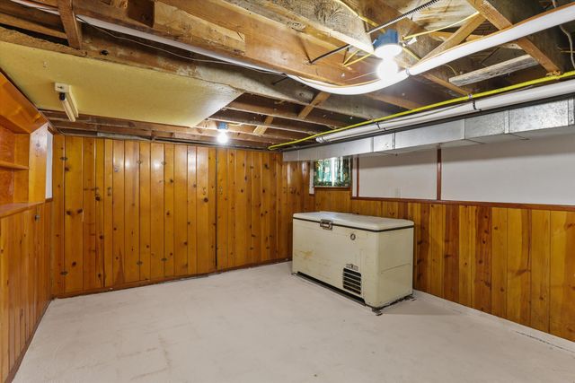 1032 E 33rd Ave, Spokane, WA 99203