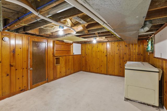 1032 E 33rd Ave, Spokane, WA 99203