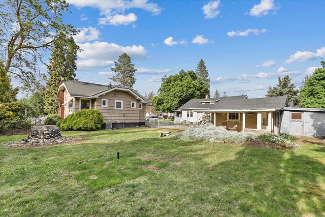 1032 E 33rd Ave, Spokane, WA 99203
