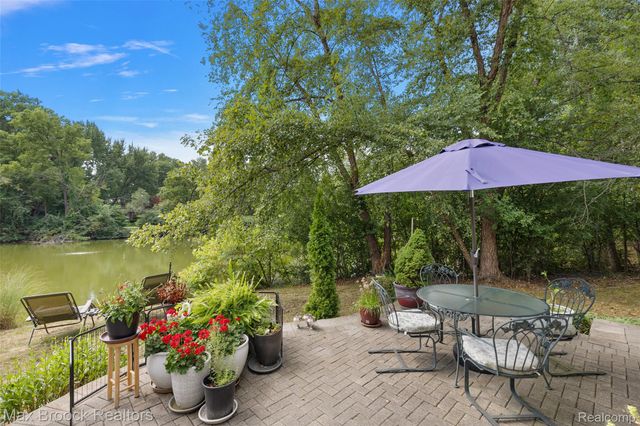 4845 Bryn Mawr Drive, Bloomfield Charter Township, MI 48301