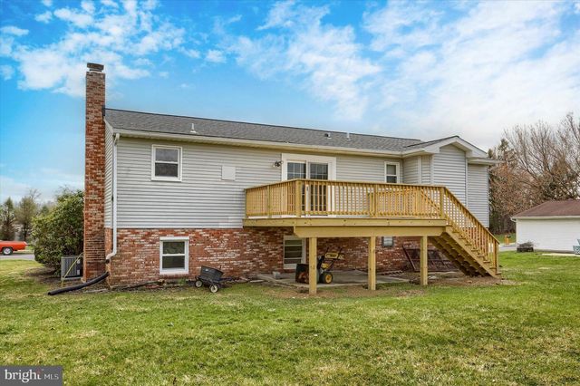 5708 OAK AVE, Harrisburg, PA 17112