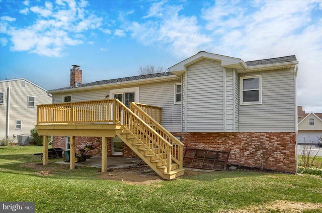 5708 OAK AVE, Harrisburg, PA 17112