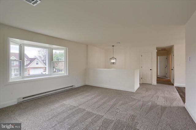 5708 OAK AVE, Harrisburg, PA 17112