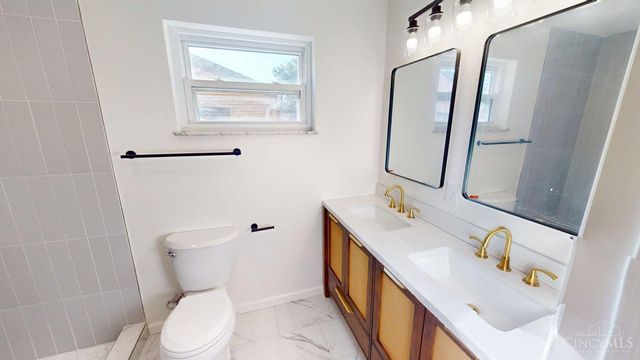 2691 Westbrook Drive, Cincinnati, OH 45211