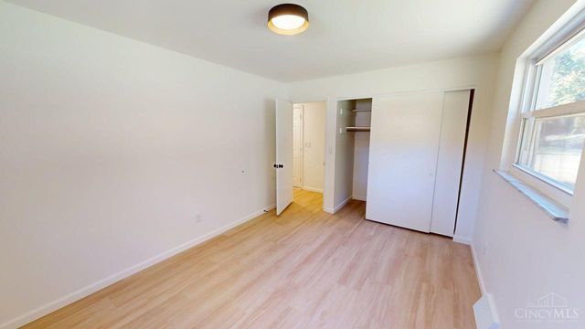 2691 Westbrook Drive, Cincinnati, OH 45211