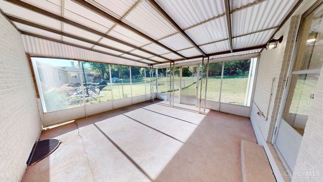 2691 Westbrook Drive, Cincinnati, OH 45211