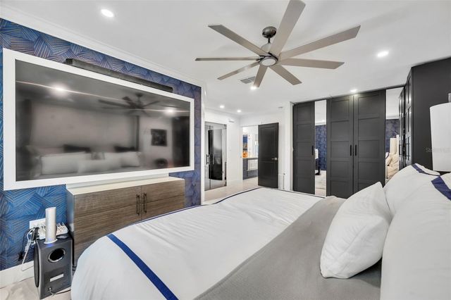 5233 LAKE HOWELL ROAD, Winter Park, FL 32792