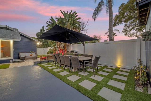 5233 LAKE HOWELL ROAD, Winter Park, FL 32792