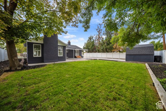 421 E SAUNDERS ST, Murray, UT 84107