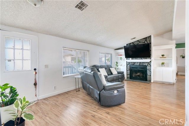 4080 Pedley 155, Jurupa Valley, CA 92509