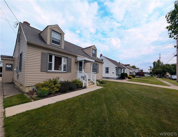 223 Crisfield Avenue, Cheektowaga, NY 14206