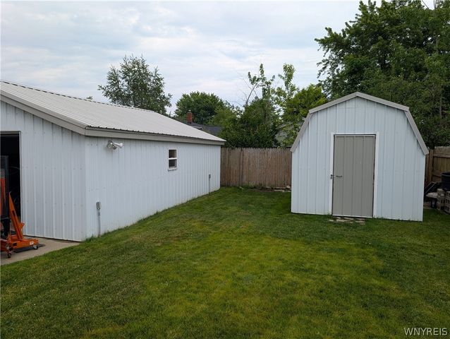 223 Crisfield Avenue, Cheektowaga, NY 14206