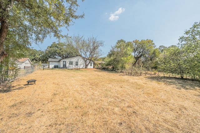 7117 Payte Lane, North Richland Hills, TX 76182