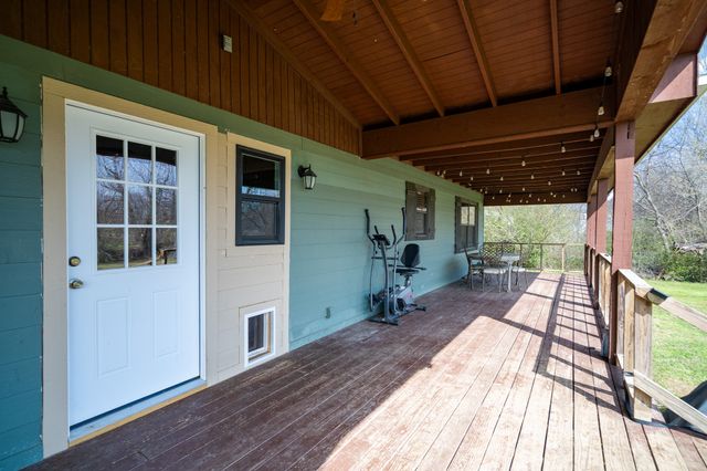 101 Taylor Street, Como, TX 75431