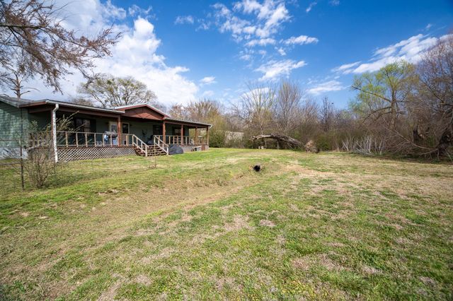 101 Taylor Street, Como, TX 75431