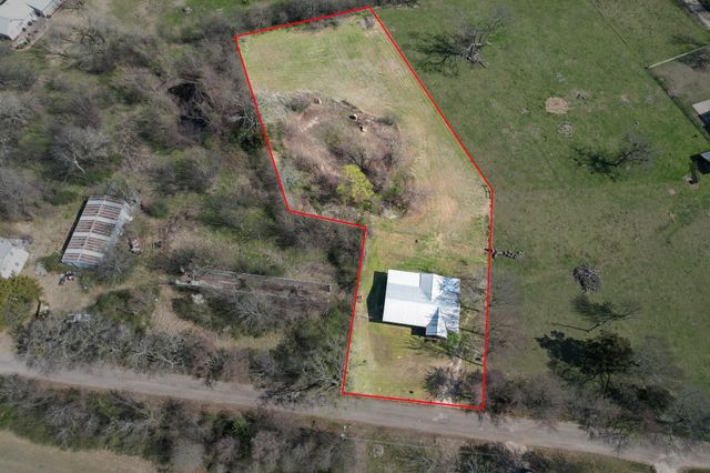 101 Taylor Street, Como, TX 75431