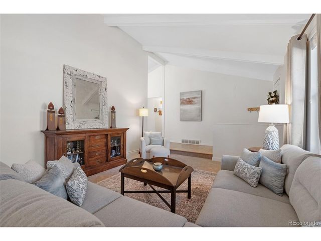 5628 S Kenton Way, Englewood, CO 80111