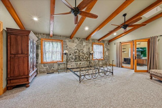 13216 Dogwood Ln, Grass Valley, CA 95945