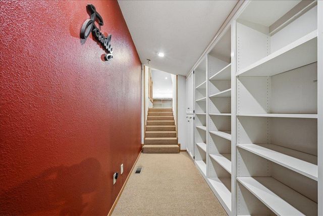 13216 Dogwood Ln, Grass Valley, CA 95945