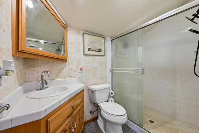13216 Dogwood Ln, Grass Valley, CA 95945