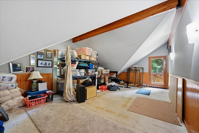 13216 Dogwood Ln, Grass Valley, CA 95945