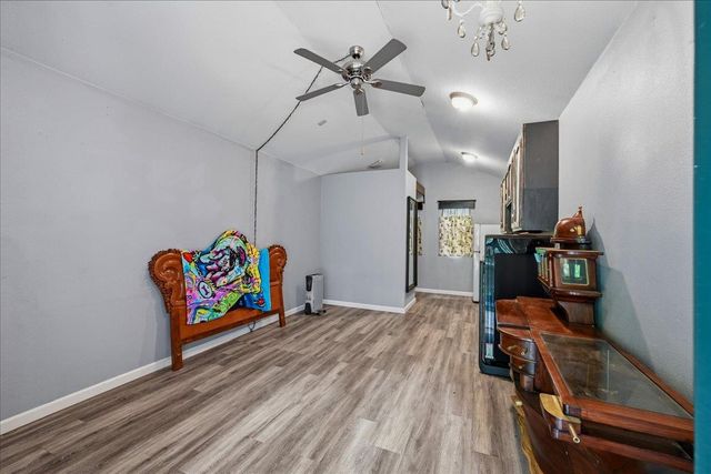 13216 Dogwood Ln, Grass Valley, CA 95945