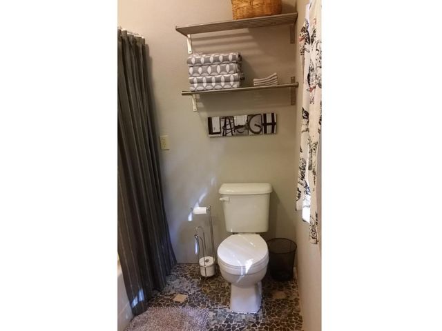 13216 Dogwood Ln, Grass Valley, CA 95945