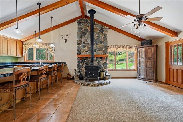 13216 Dogwood Ln, Grass Valley, CA 95945