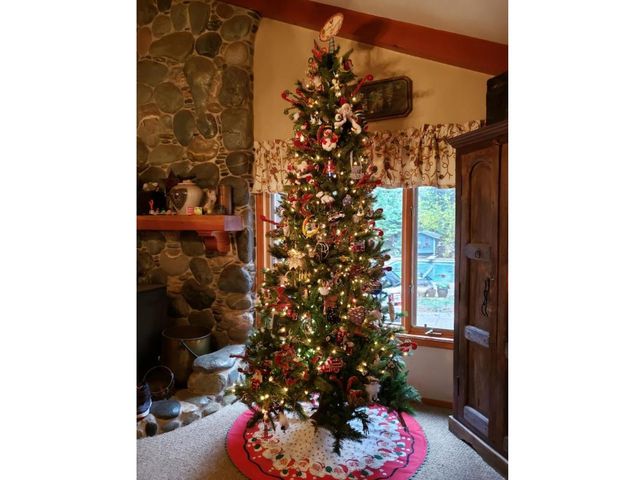 13216 Dogwood Ln, Grass Valley, CA 95945