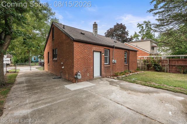19488 Brady, Redford Charter Township, MI 48240